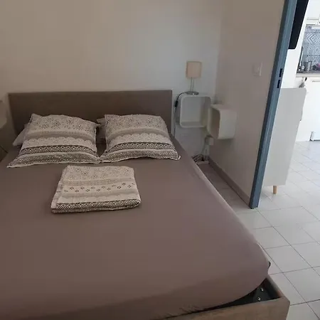Apartment Agreable F2 Loggia Vue Port Parking *