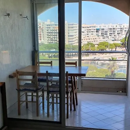 Agreable F2 Loggia Vue Port Parking 公寓