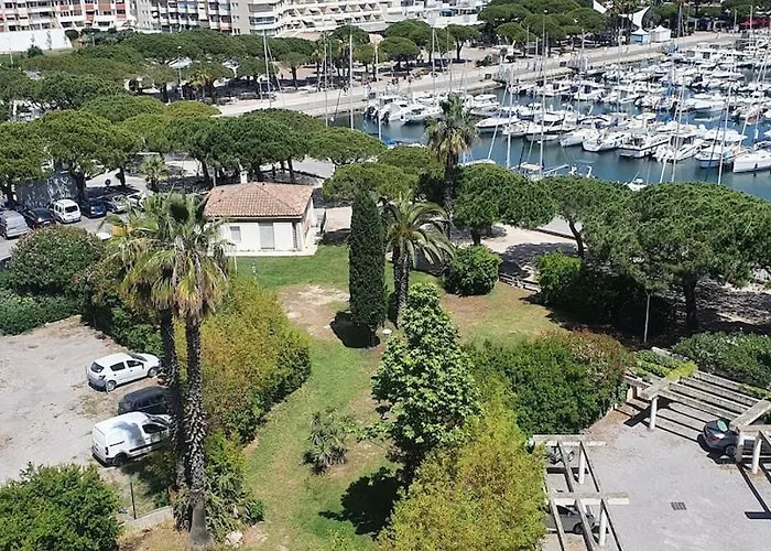 Διαμέρισμα Agreable F2 Loggia Vue Port Parking