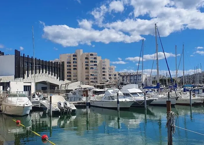 Agreable F2 Loggia Vue Port Parking Διαμέρισμα *